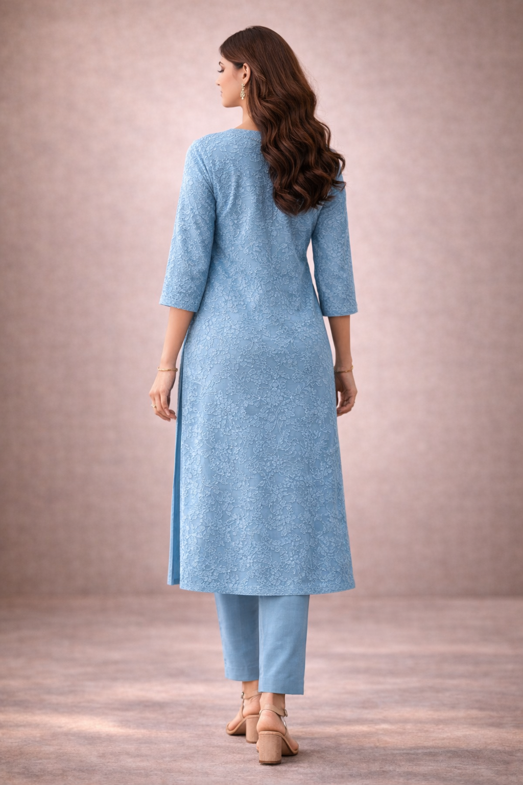 Nooré Solid Georgette Chikankari Suit
