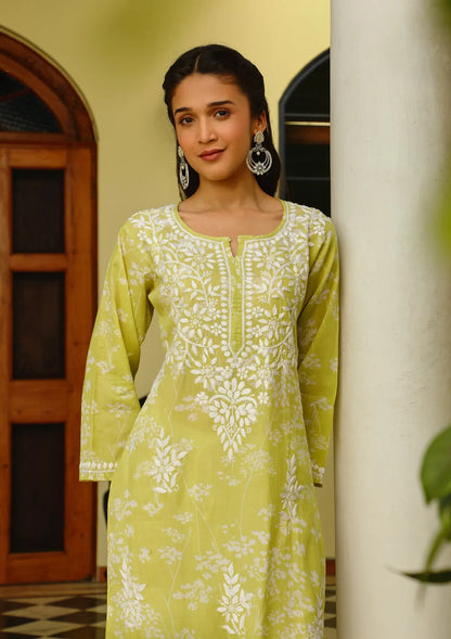 Noor-E-Zard Handcrafted Chikankari Kurti