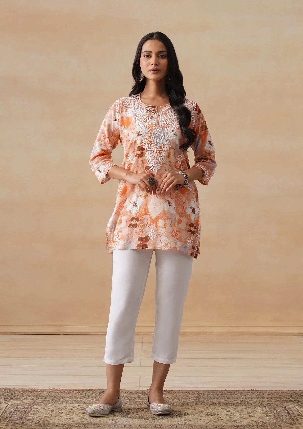 Aaryaa Surkh-Saaz Mulmul Chikankari Long Kurta – Amber Orange