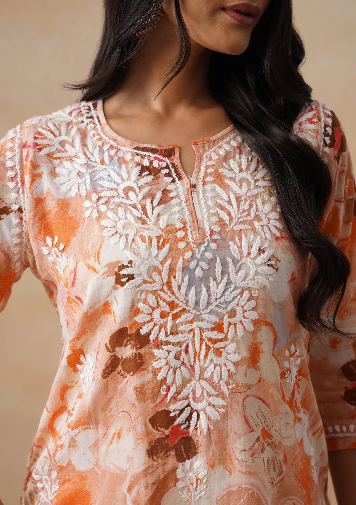 Aaryaa Surkh-Saaz Mulmul Chikankari Long Kurta – Amber Orange